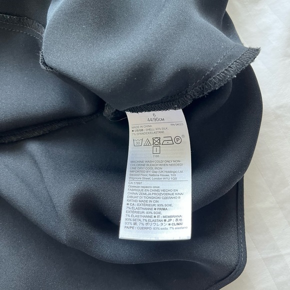 Peplum silk Banana Republic top - Picture 3 of 4